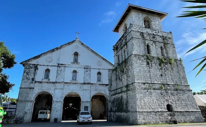 bohol-countryside-tour-baclayon-church